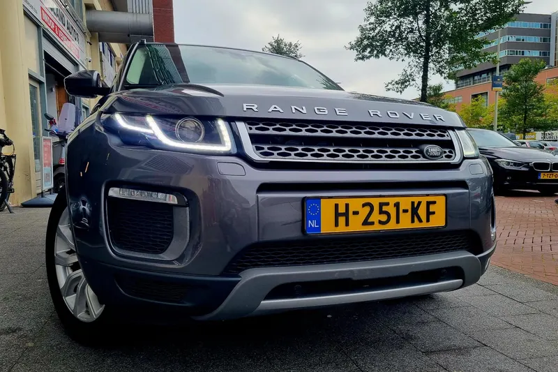Land Rover Range Rover Evoque (2015)