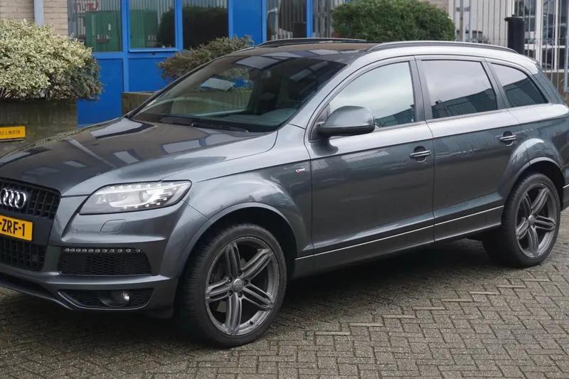 Audi Q7 (2013)