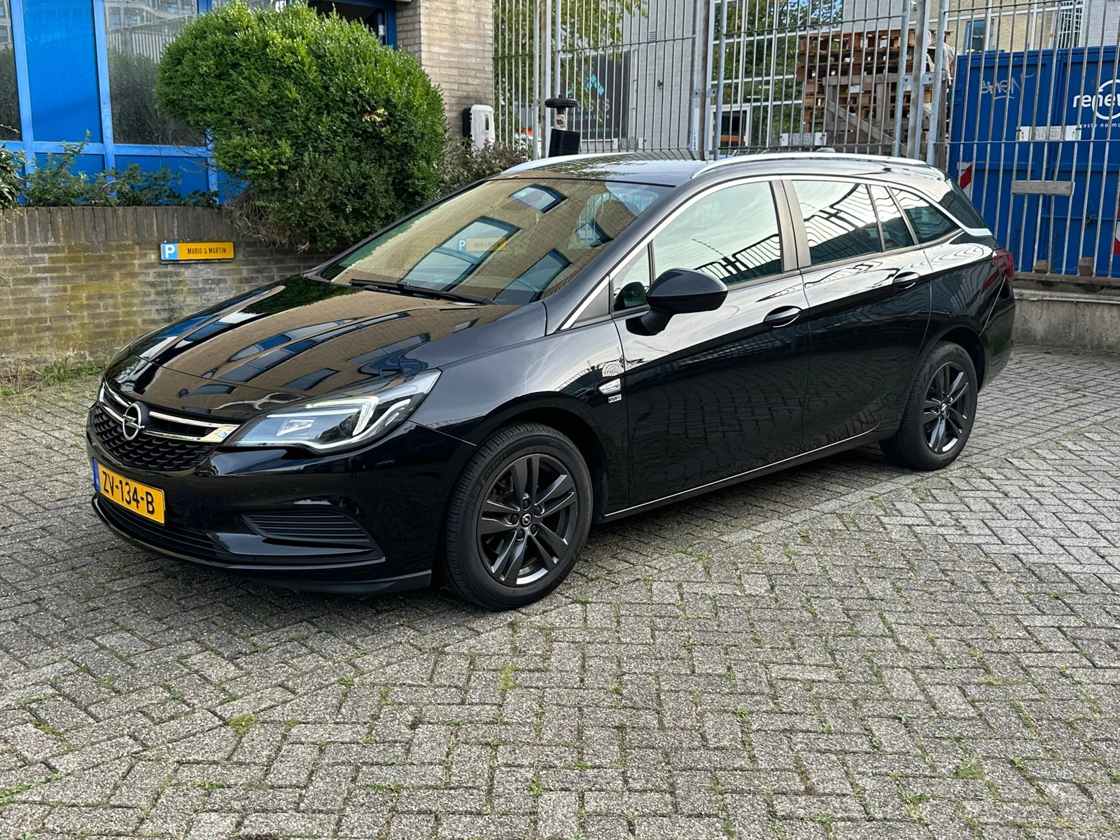 Opel Astra (2019) — foto 1