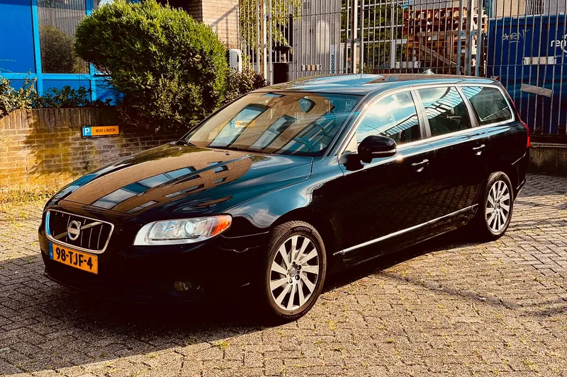 Volvo V70 (2012)