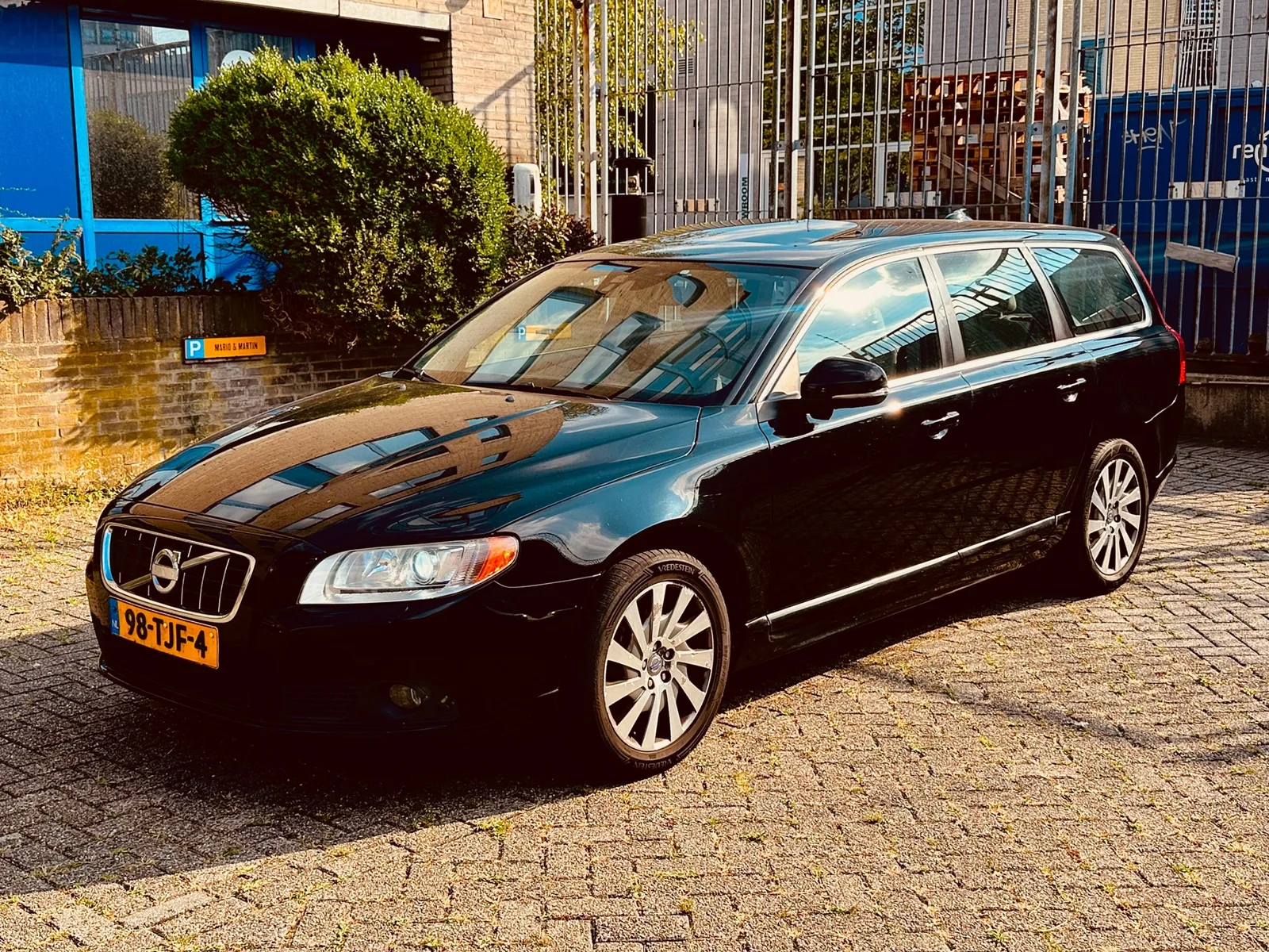 Volvo V70 (2012) — foto 1