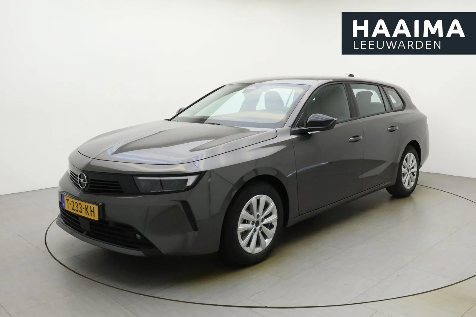 Opel Astra (2023) — foto 1
