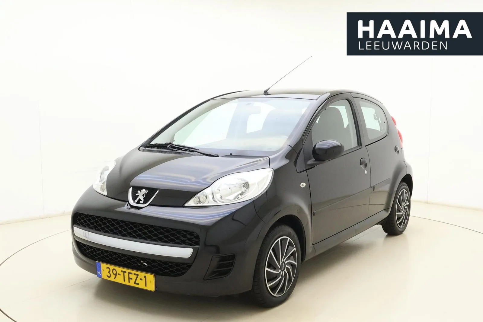 Peugeot 107 (2012) — foto 1