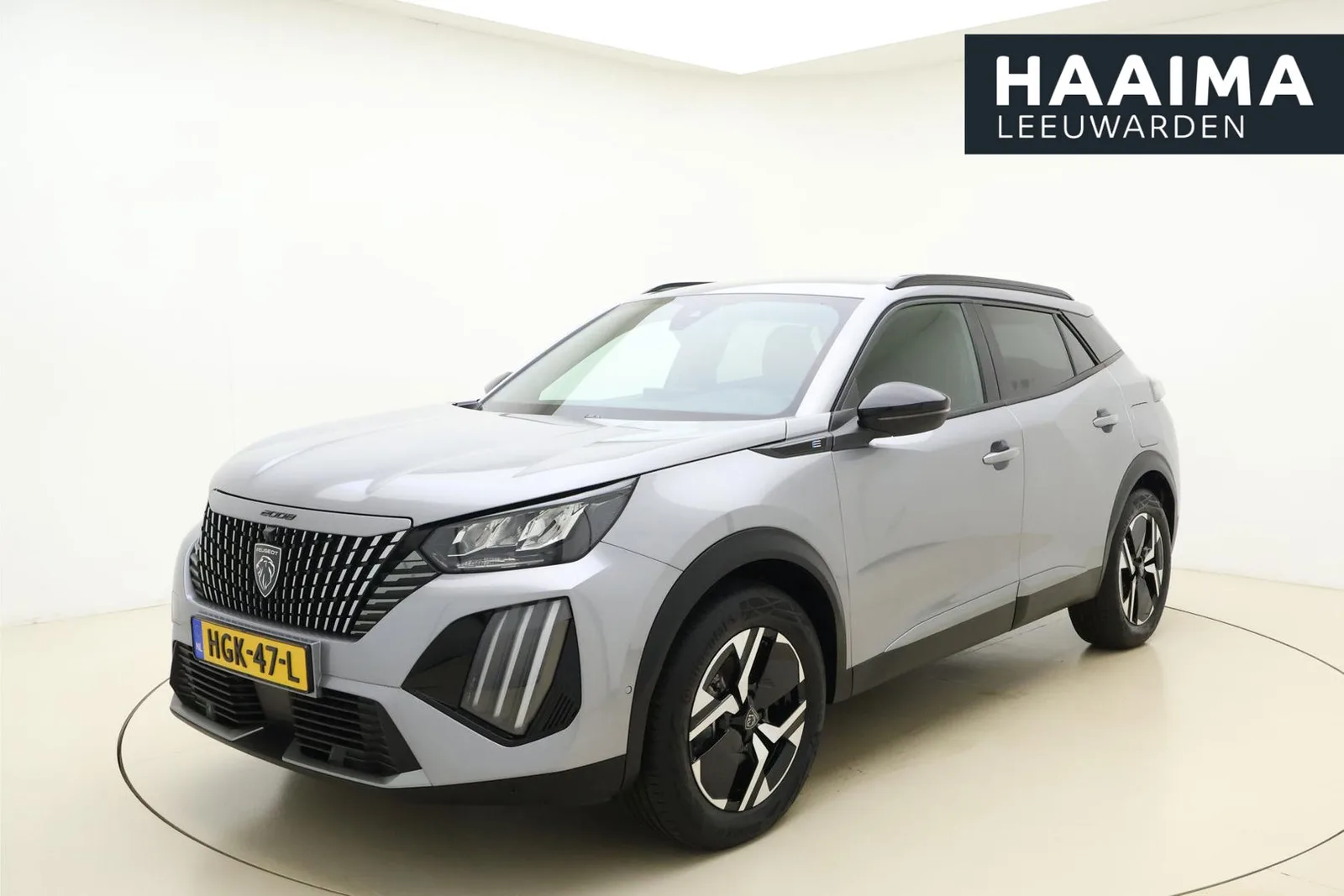 Peugeot e-2008 (2025) — foto 1