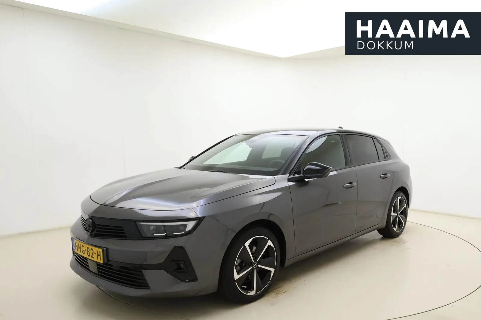 Opel Astra (2025) — foto 1