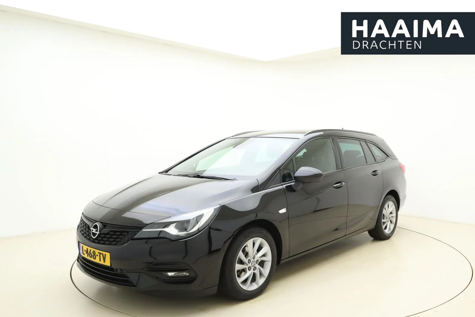 Opel Astra (2021) — foto 1