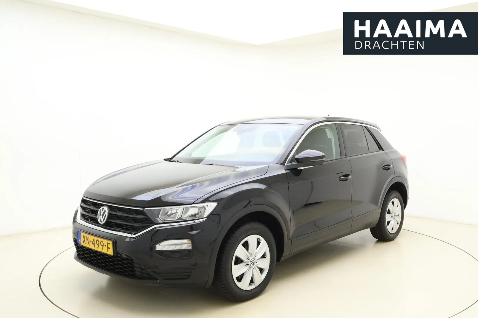 Volkswagen T-Roc (2018) — foto 1