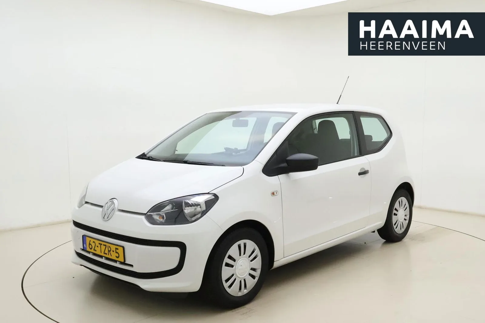 Volkswagen Up! (2012) — foto 1