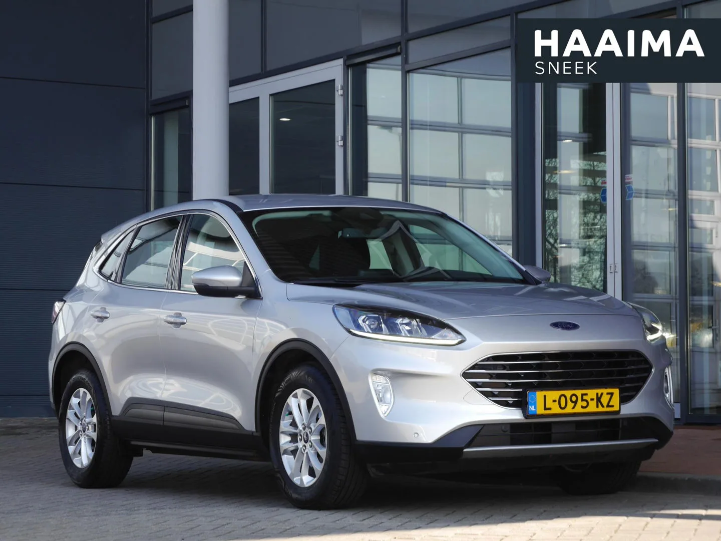 Ford Kuga (2020) — foto 1