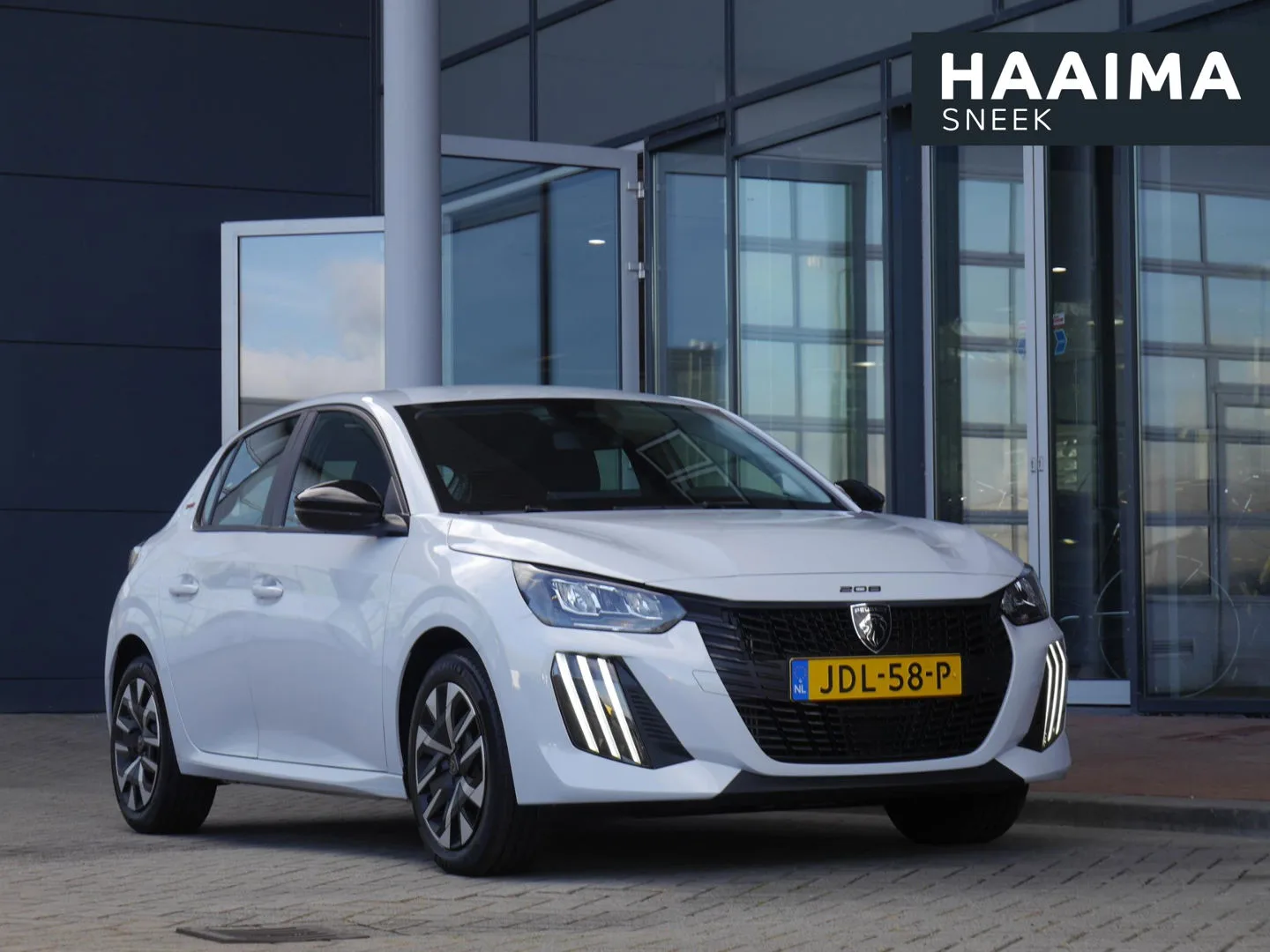 Peugeot 208 (2025) — foto 1