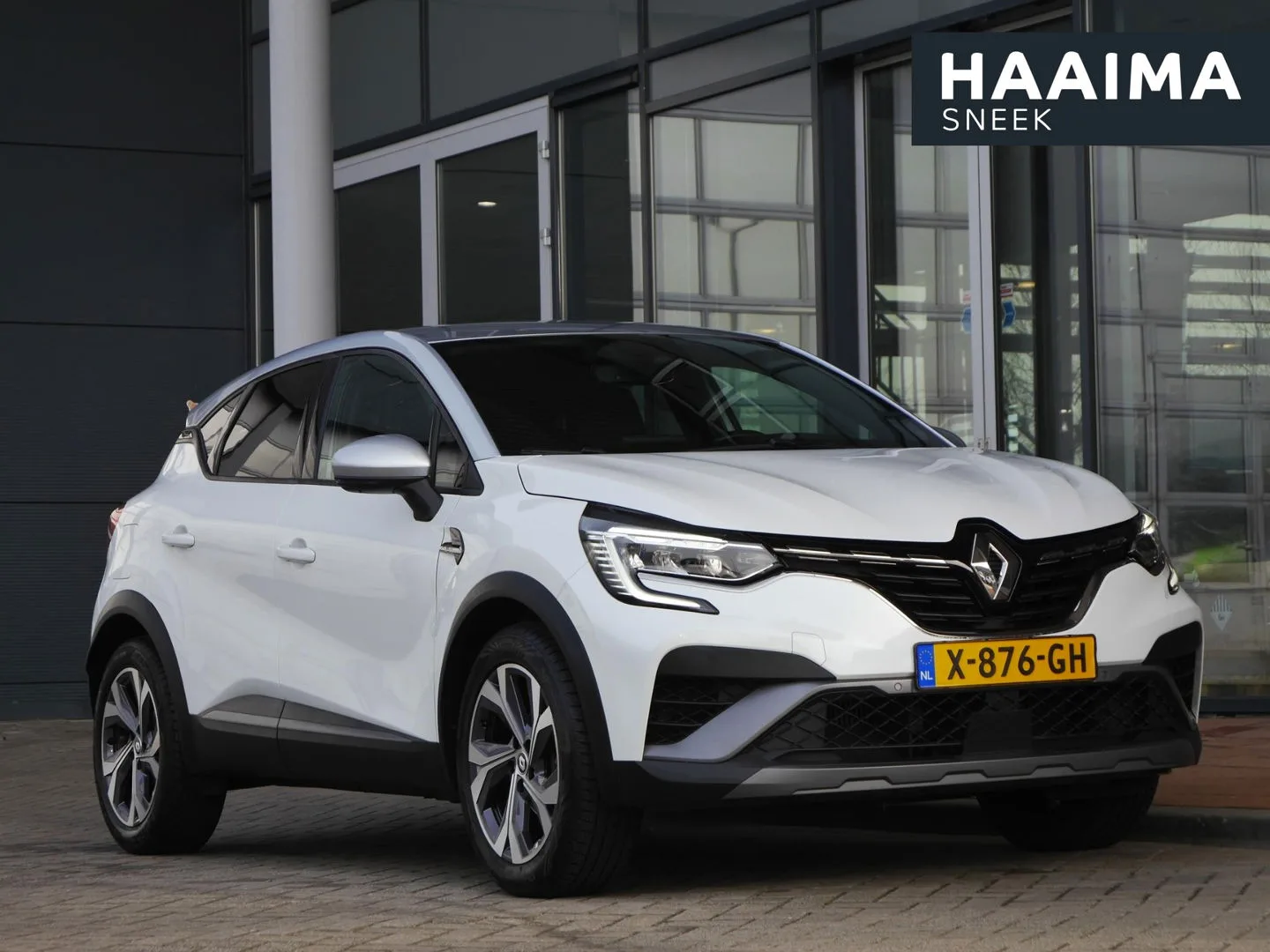 Renault Captur (2022) — foto 1