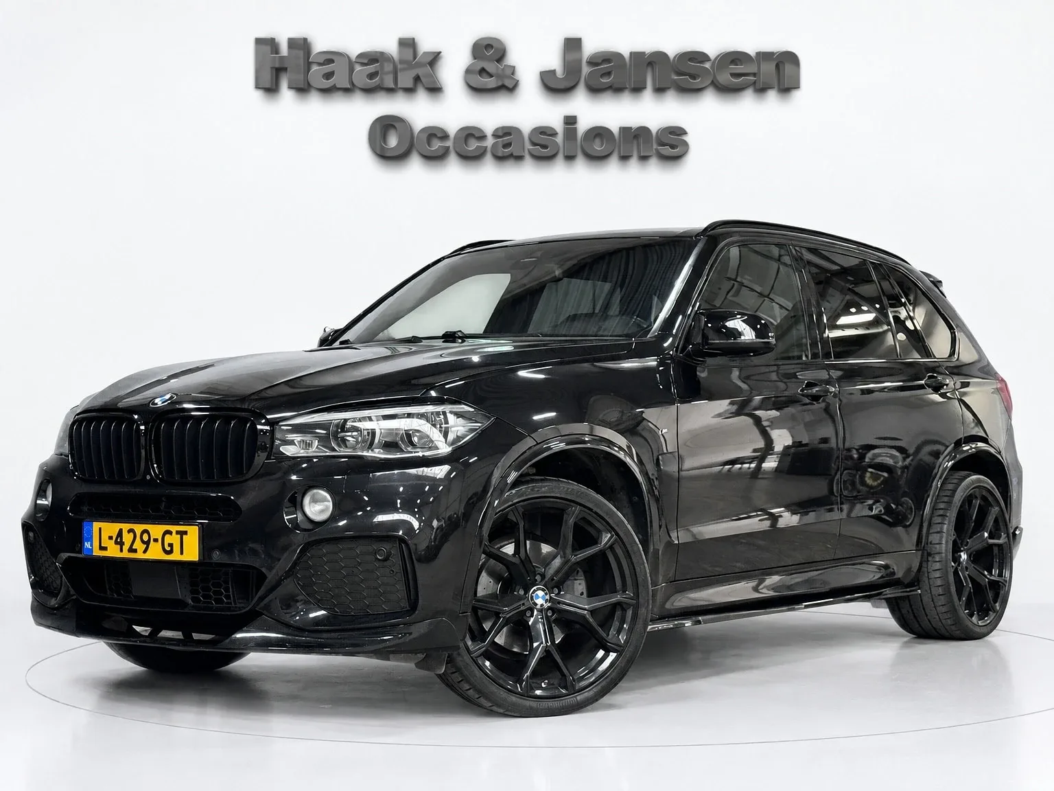 BMW X5 (2017) — foto 1