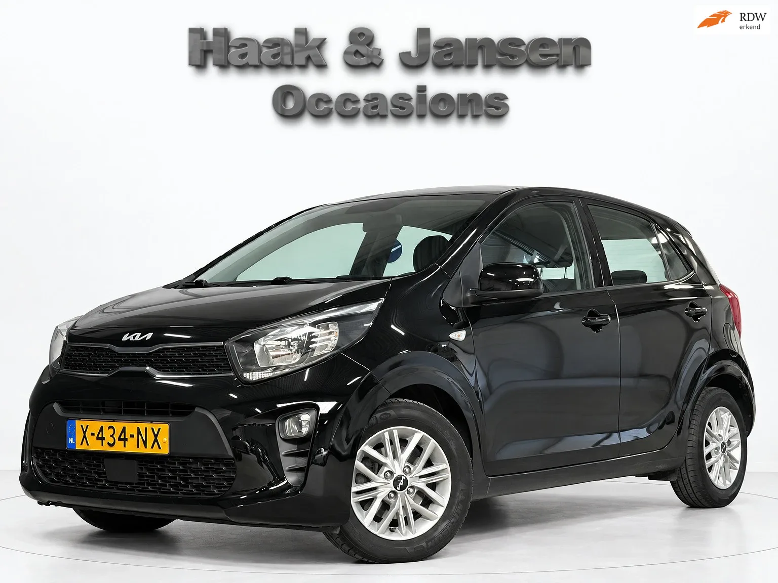 Kia Picanto (2024) — foto 1
