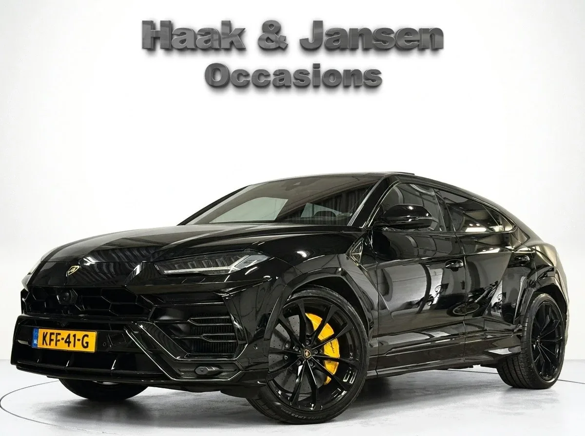 Lamborghini Urus (2018) — foto 1