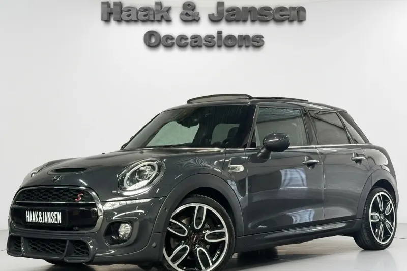 MINI Cooper S (2018)
