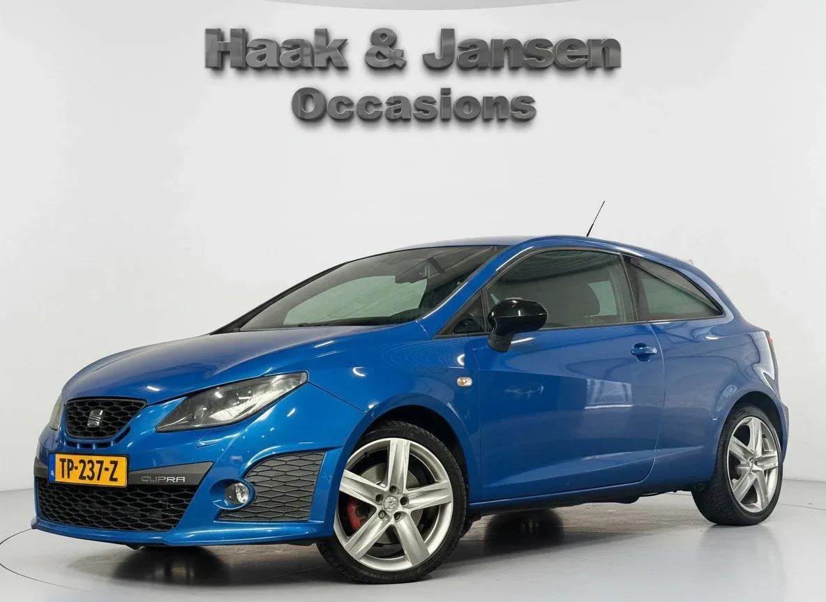 SEAT Ibiza (2011) — foto 1
