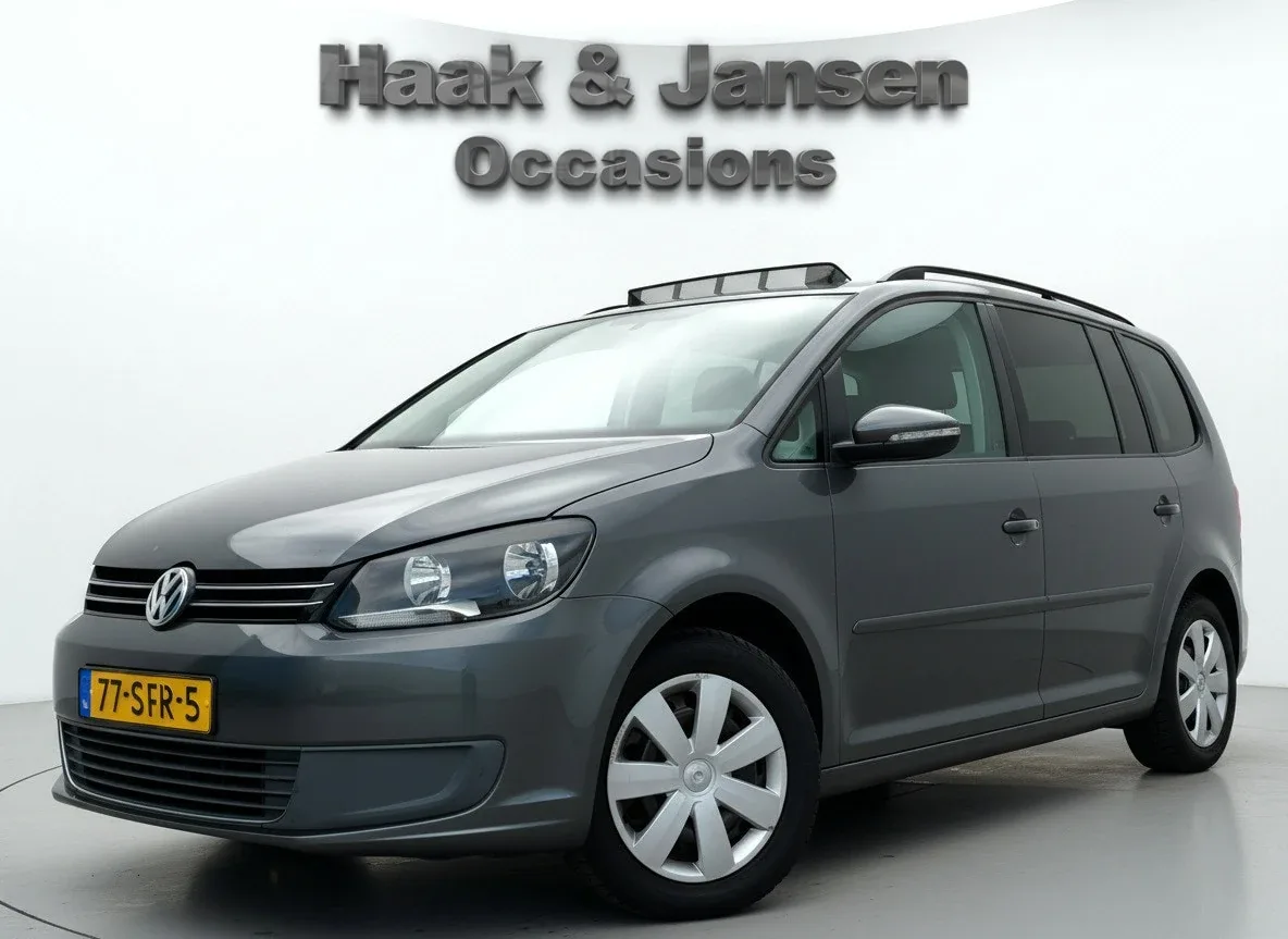 Volkswagen Touran (2011) — foto 1