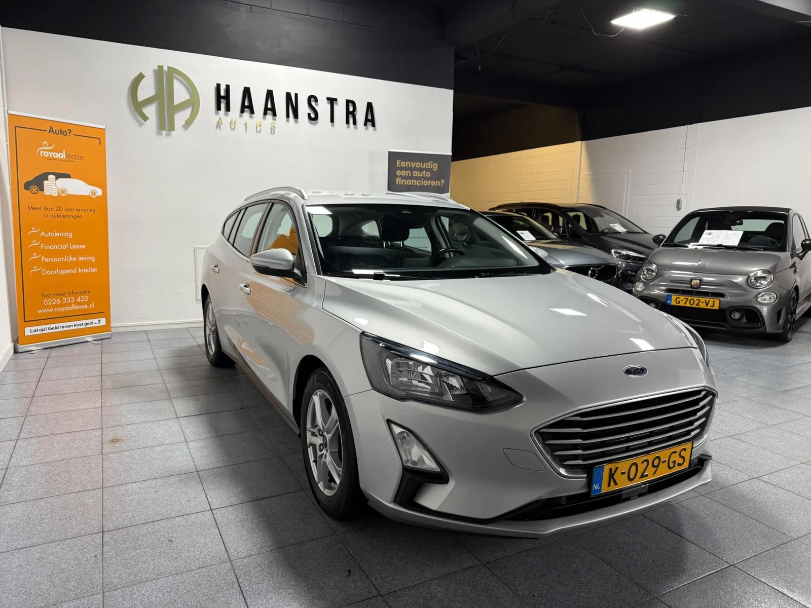 Ford Focus (2021) — foto 1