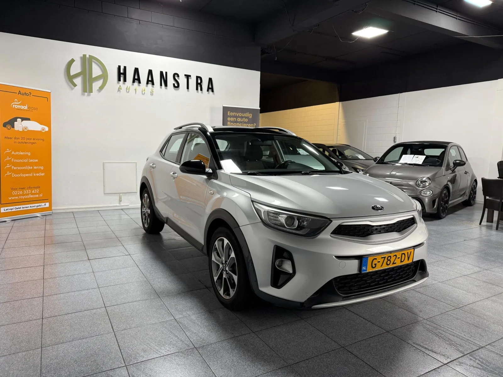 Kia Stonic (2019) — foto 1