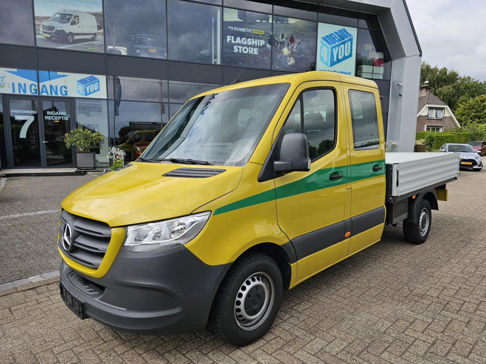 Mercedes-Benz Sprinter (2023) — foto 1