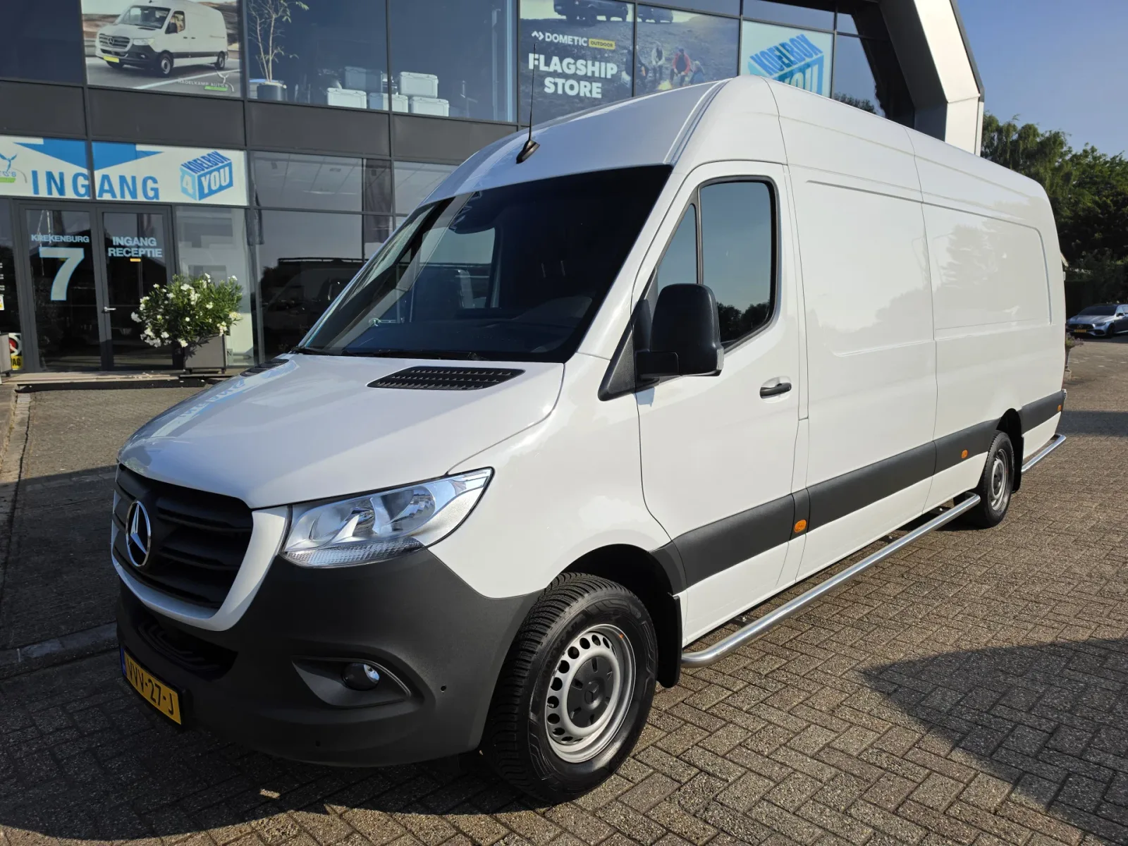 Mercedes-Benz Sprinter (2023) — foto 1