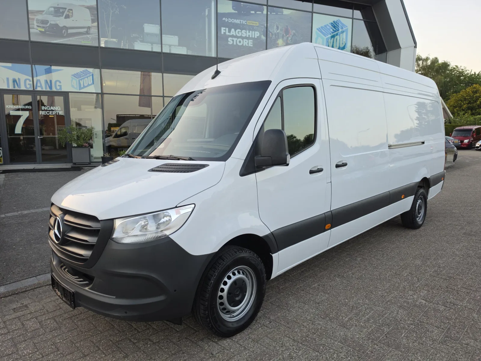 Mercedes-Benz Sprinter (2024) — foto 1