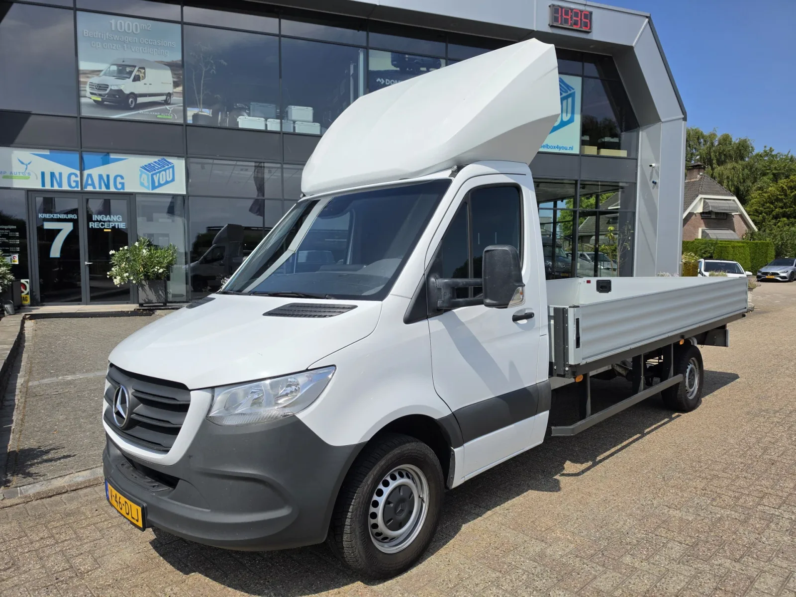 Mercedes-Benz Sprinter (2024) — foto 1