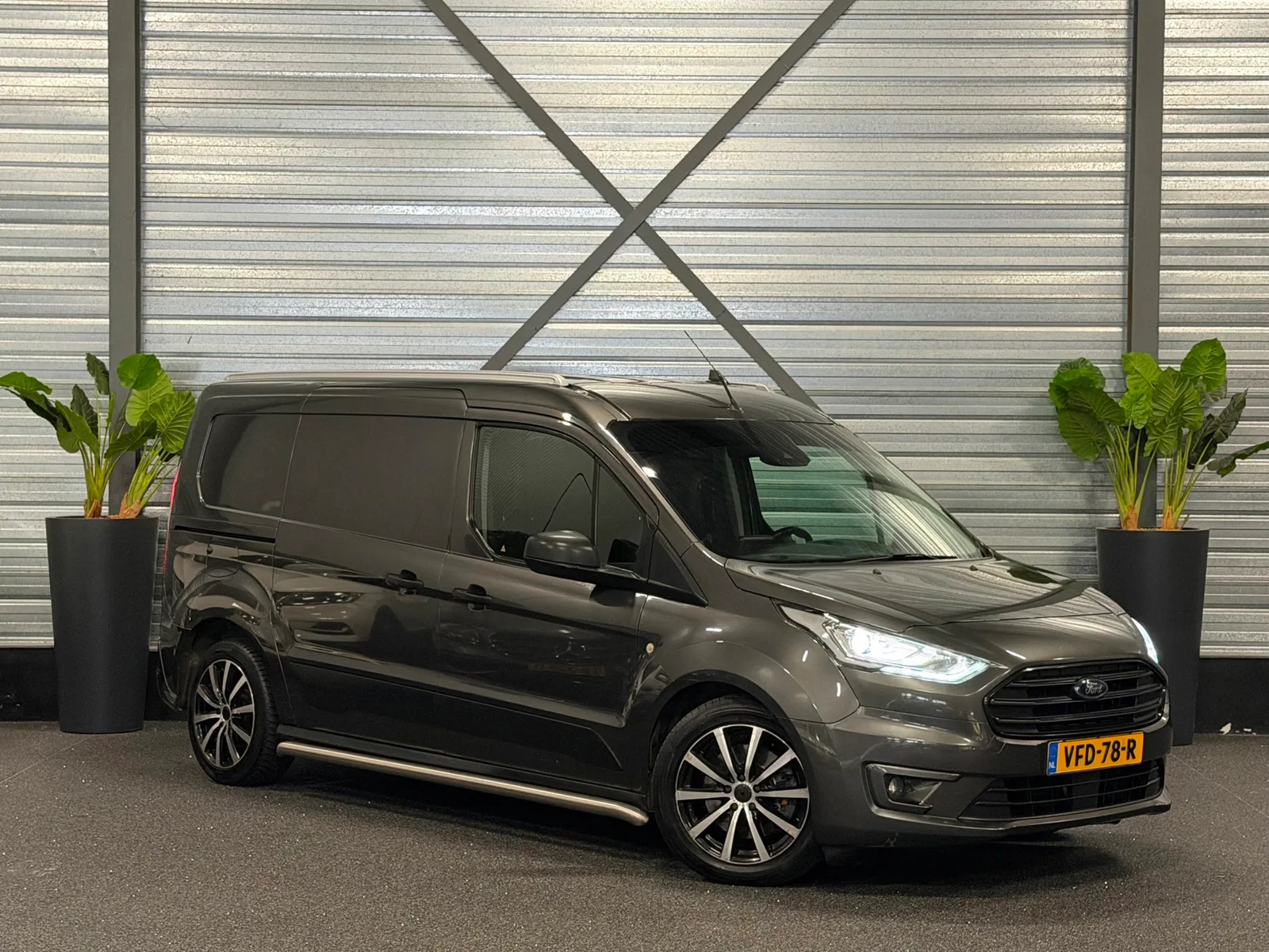 Ford Transit Connect (2020) — foto 1