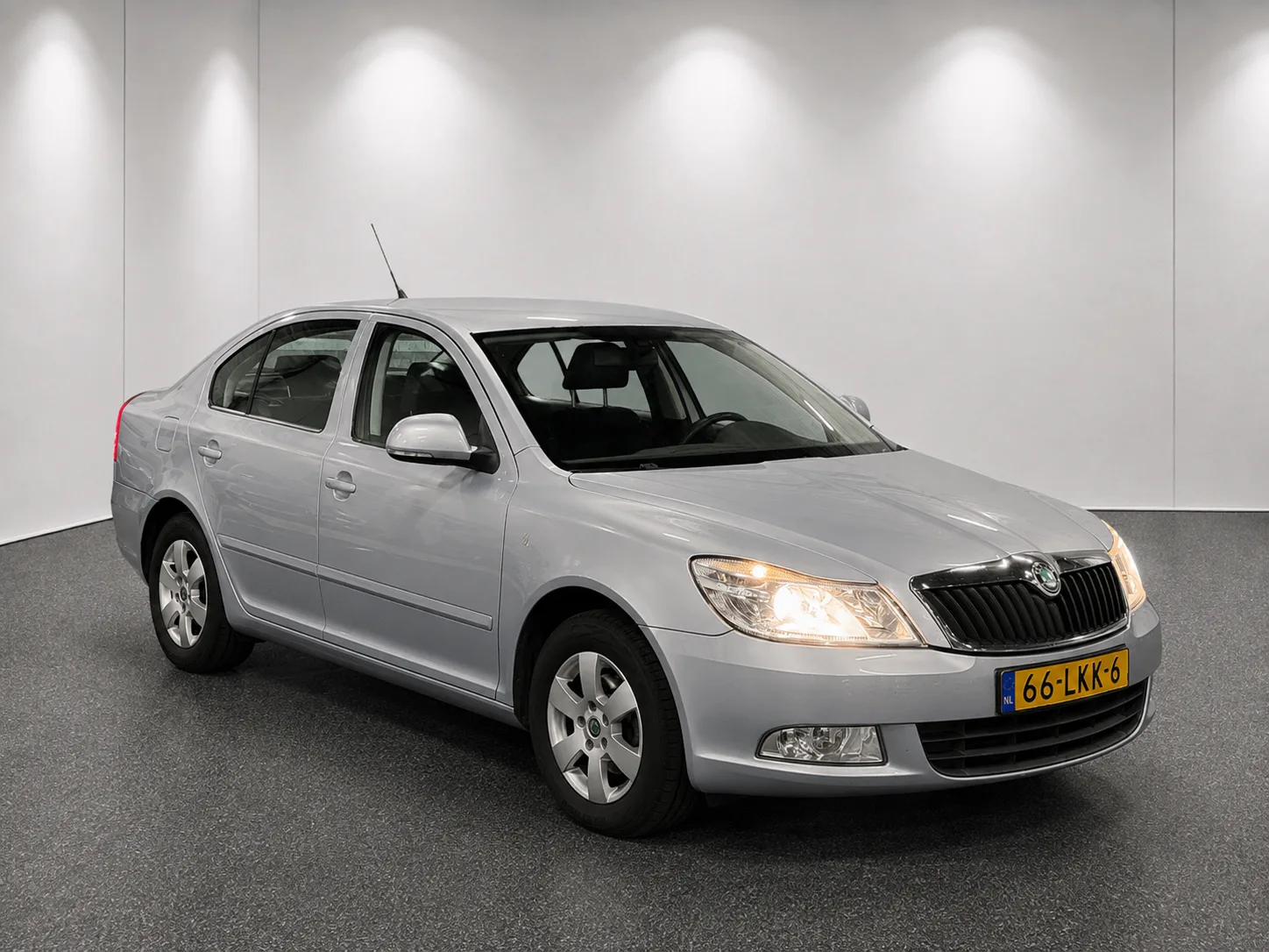 Škoda Octavia (2010) — foto 1