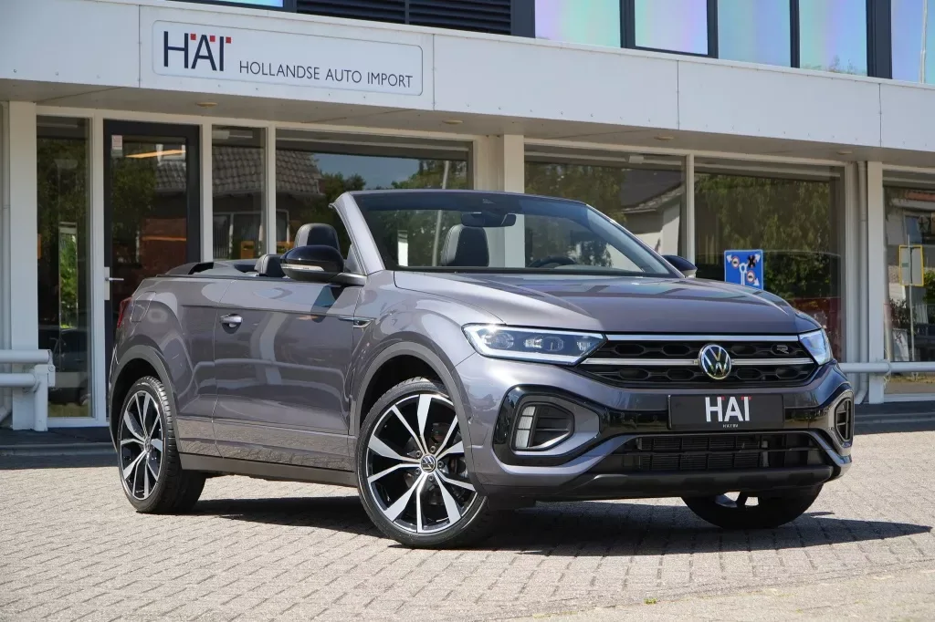 Volkswagen T-Roc (2025) — foto 1