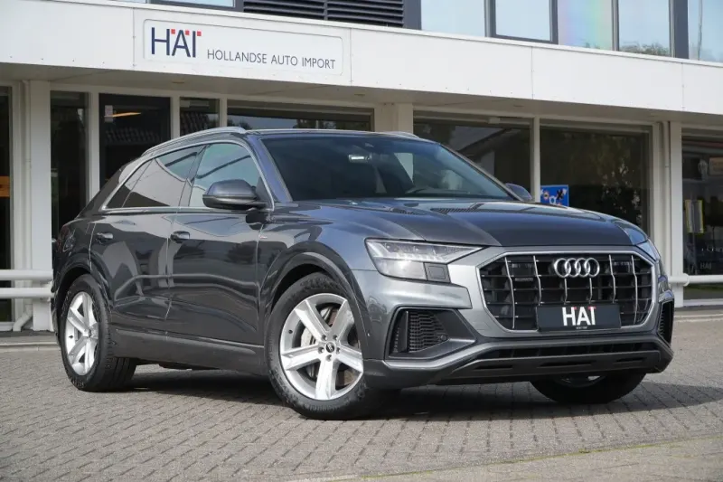 Audi Q8 (2023)