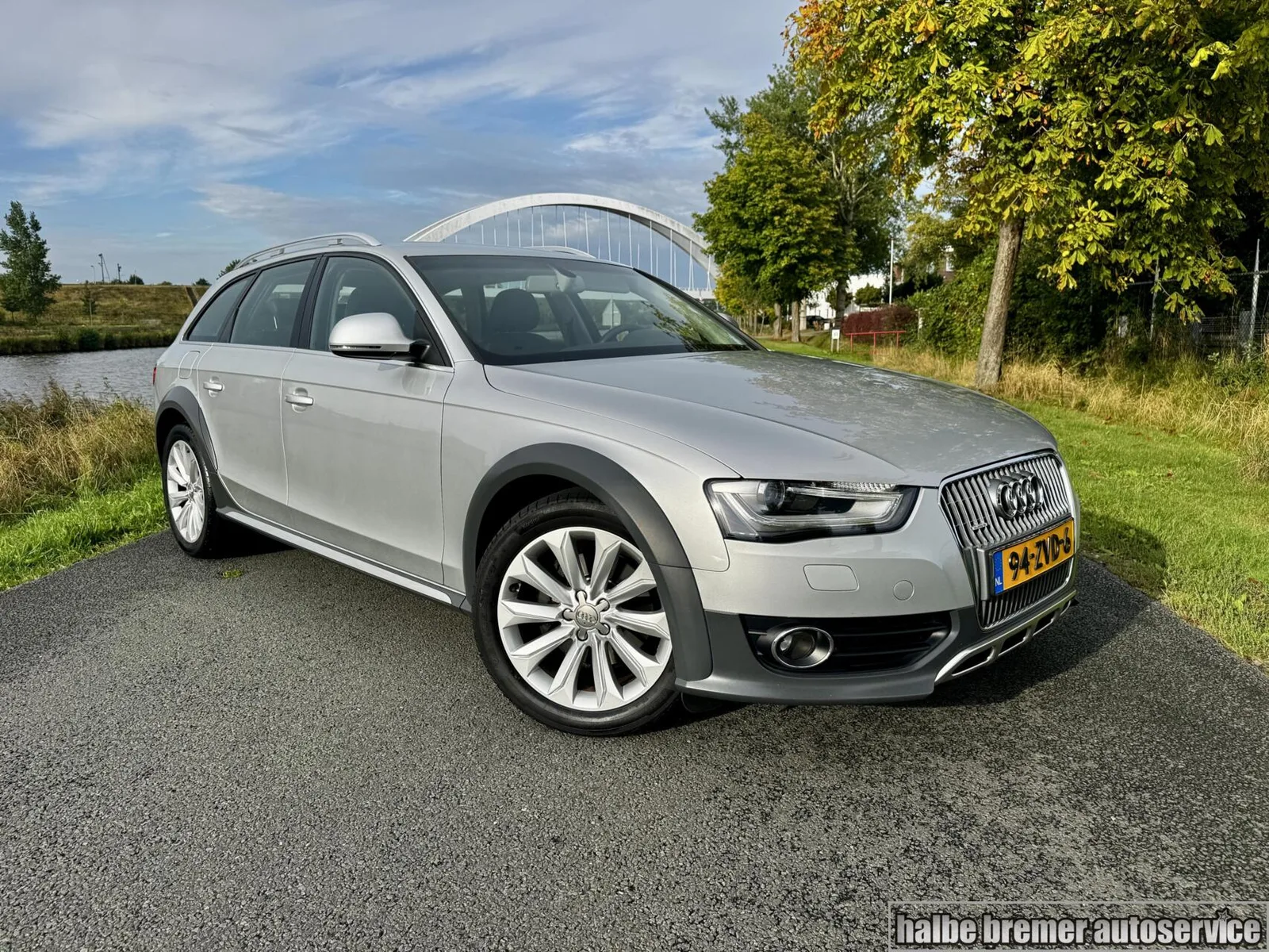 Audi A4 Allroad (2012) — foto 1