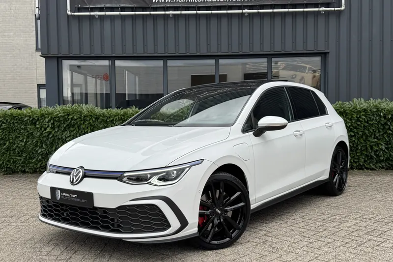 Volkswagen Golf (2020)