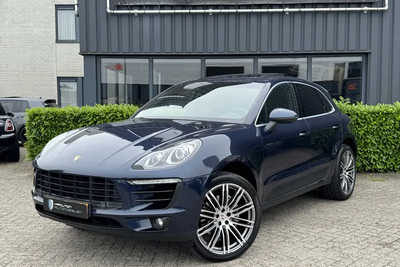 Porsche Macan (2015)