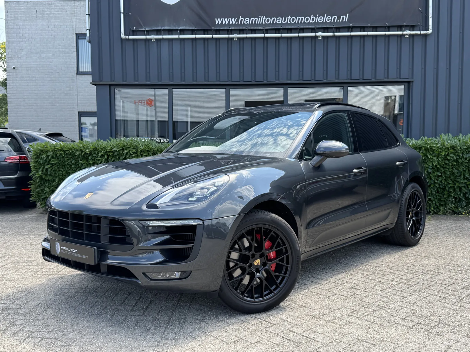 Porsche Macan (2017) — foto 1