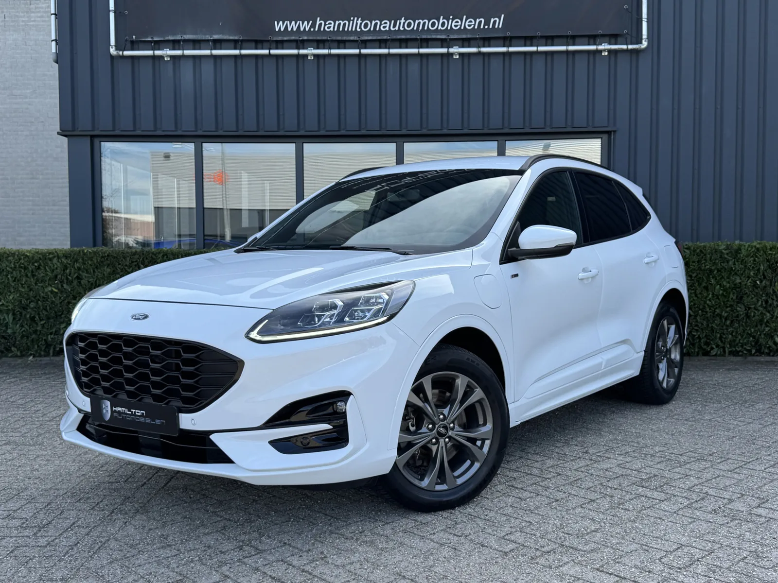Ford Kuga (2021) — foto 1