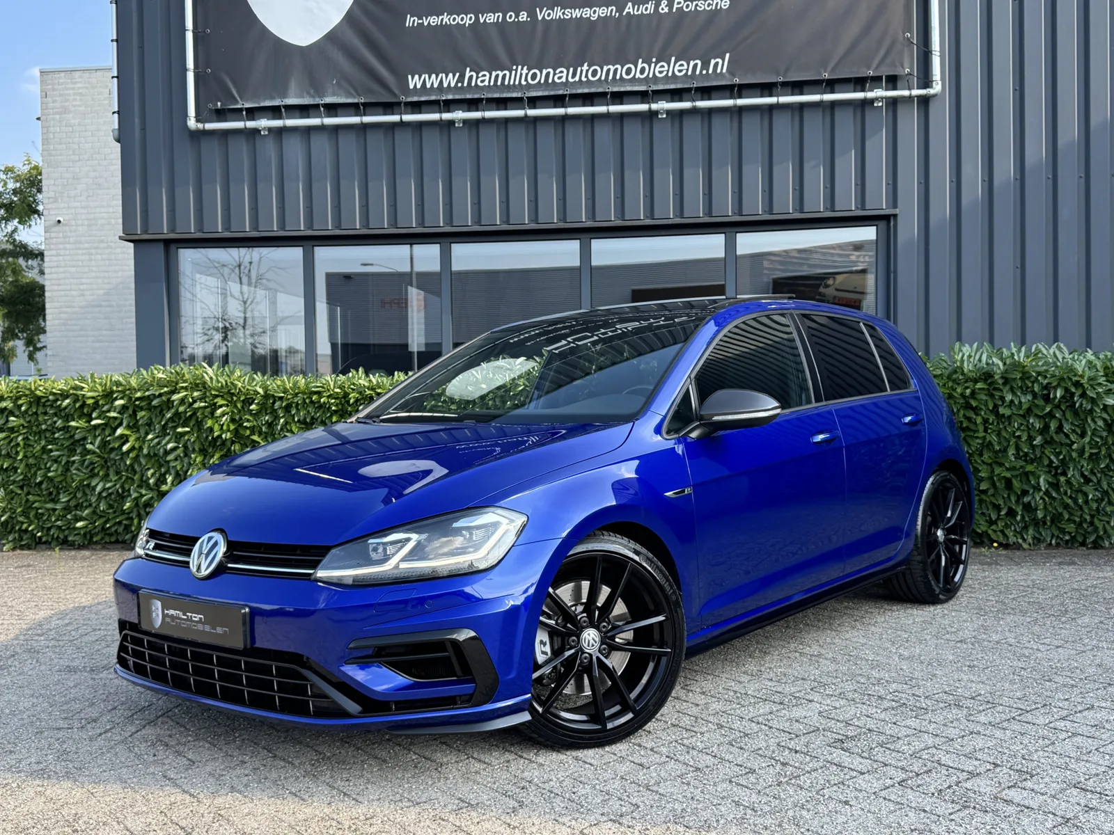 Volkswagen Golf (2019) — foto 1