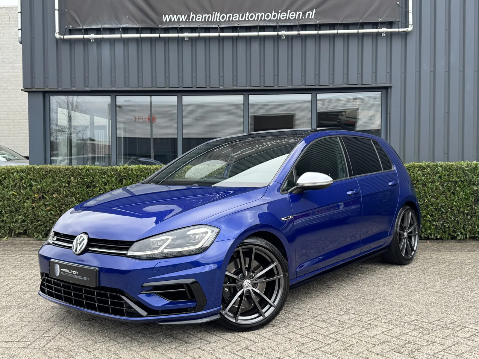 Volkswagen Golf (2018) — foto 1
