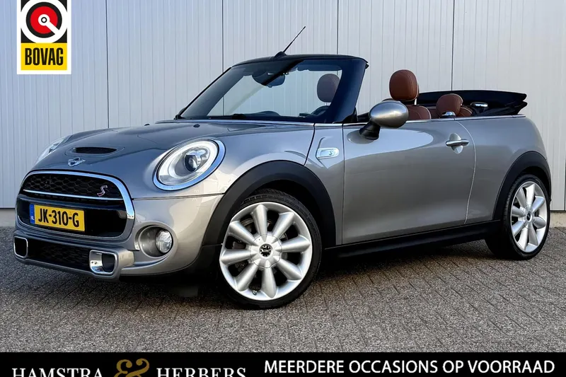 MINI Cabrio (2016)