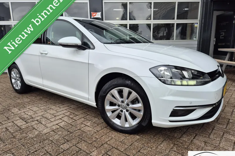 Volkswagen Golf (2017)