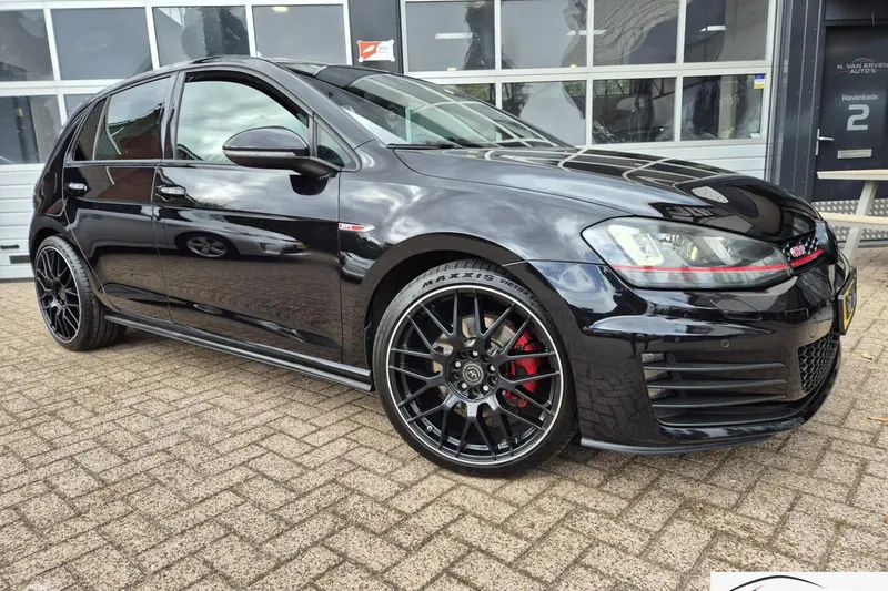 Volkswagen Golf (2014)
