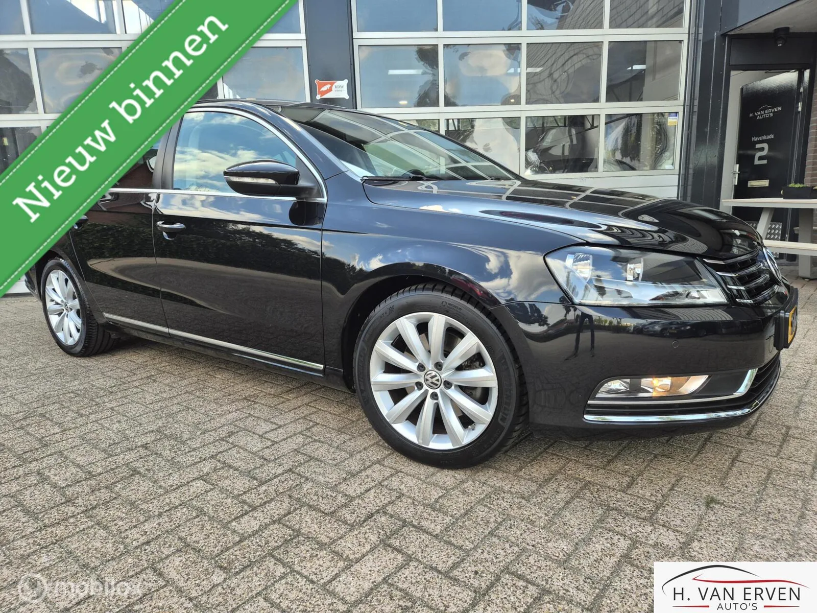 Volkswagen Passat (2012) — foto 1
