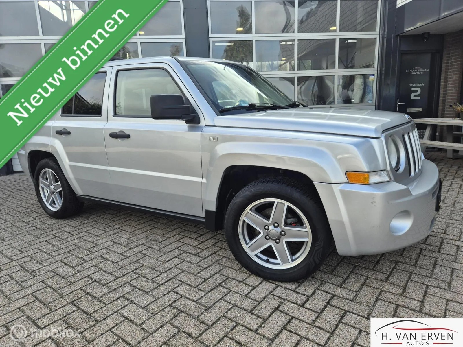Jeep Patriot (2008) — foto 1