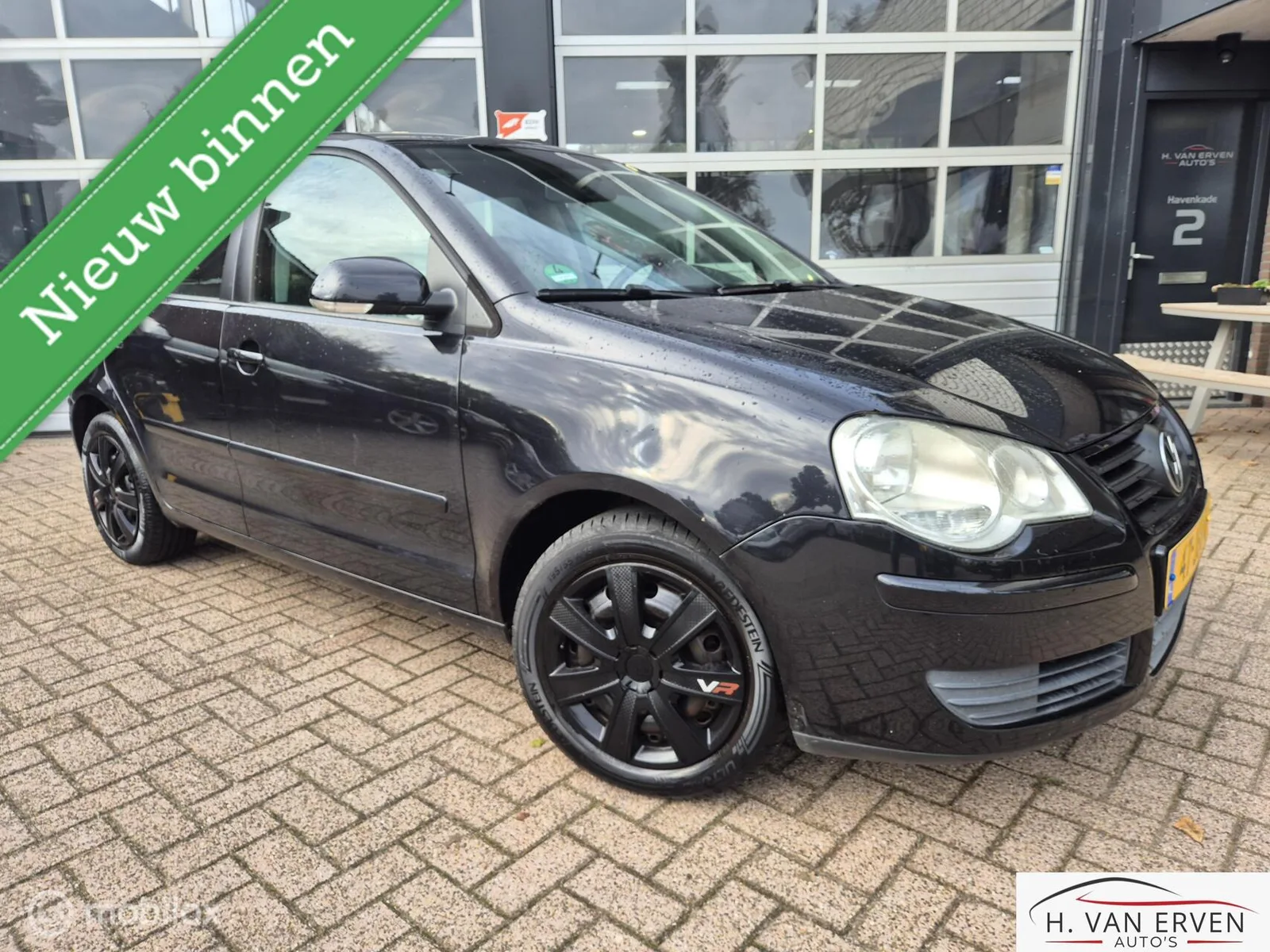 Volkswagen Polo (2009) — foto 1