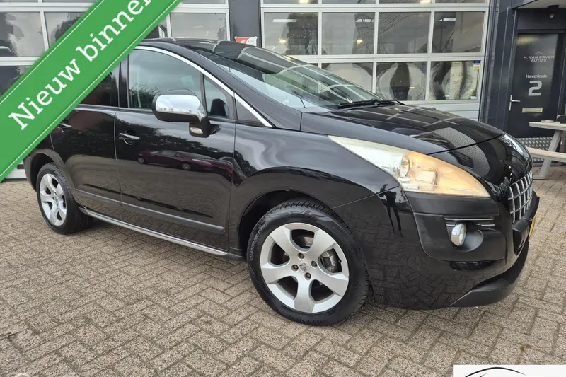 Peugeot 3008 (2012)