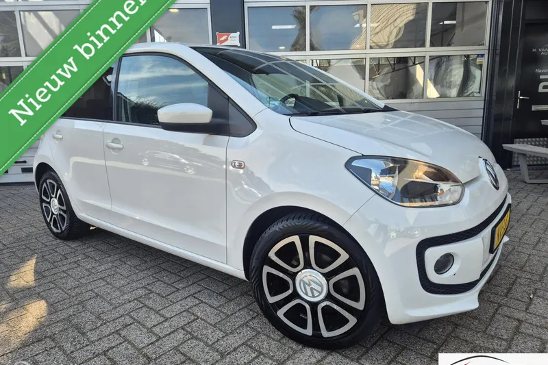 Volkswagen Up! (2012)