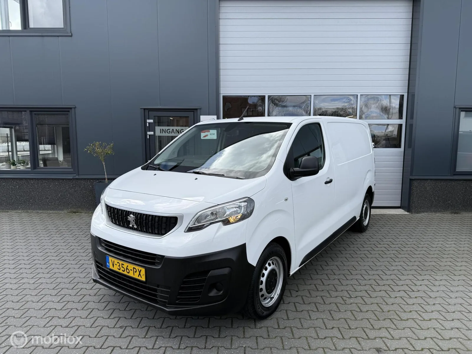 Peugeot Expert (2018) — foto 1