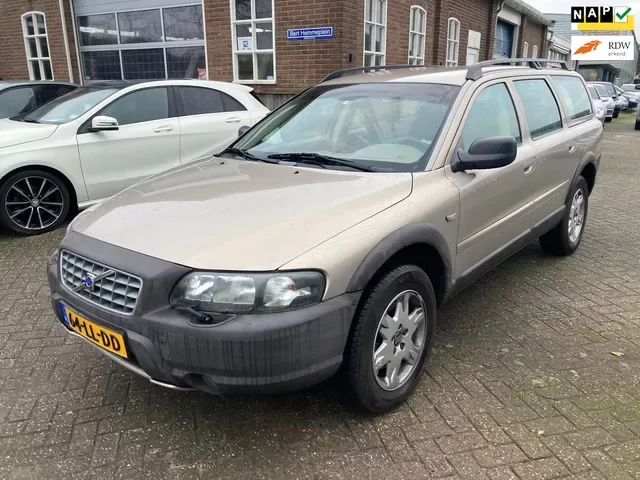 Volvo XC70 (2003) — foto 1