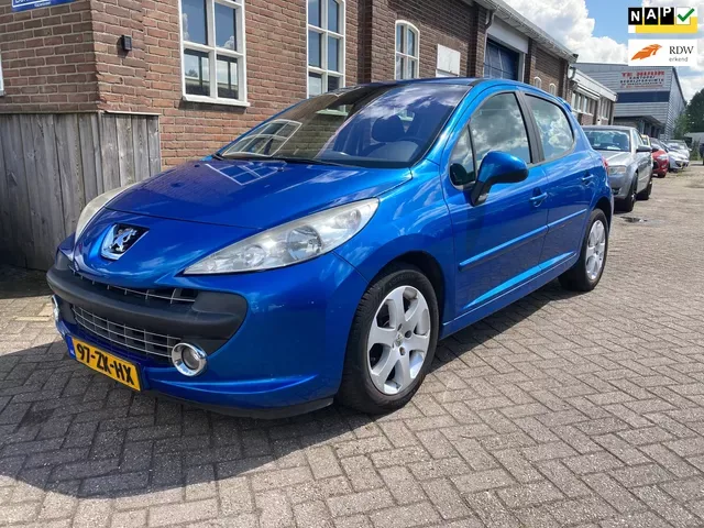 Peugeot 207 (2008) — foto 1