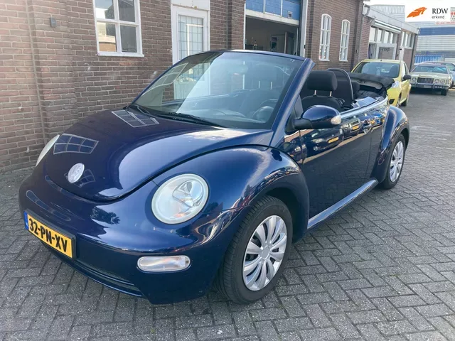 Volkswagen New Beetle (2003) — foto 1
